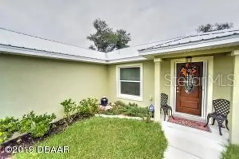 1613 Pine Avenue Deland FL 32724