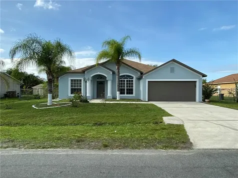 882 Adour Drive Kissimmee FL 34759