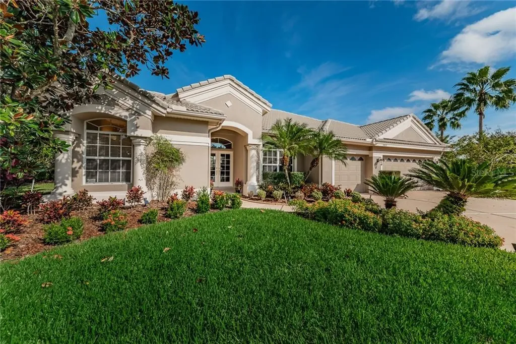9826 Emerald Links Drive Tampa FL 33626