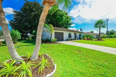 6619 Connecticut Avenue Sarasota FL 34243