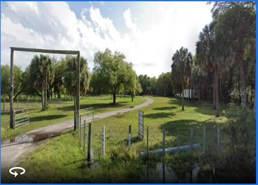 5909 Hartford Street Tampa FL 33619