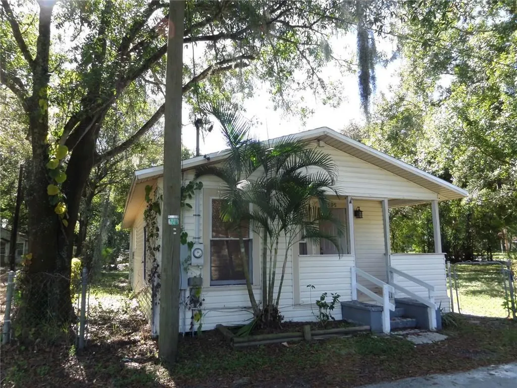 7505 Connecticut Drive Tampa FL 33619