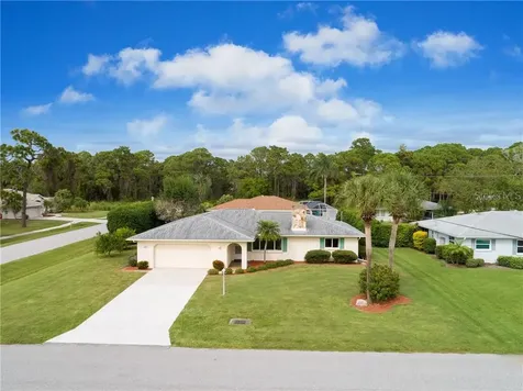 1050 Oleander Street Englewood FL 34223