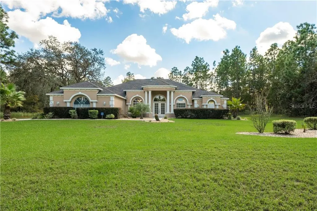2552 W Axelwood Drive Beverly Hills FL 34465