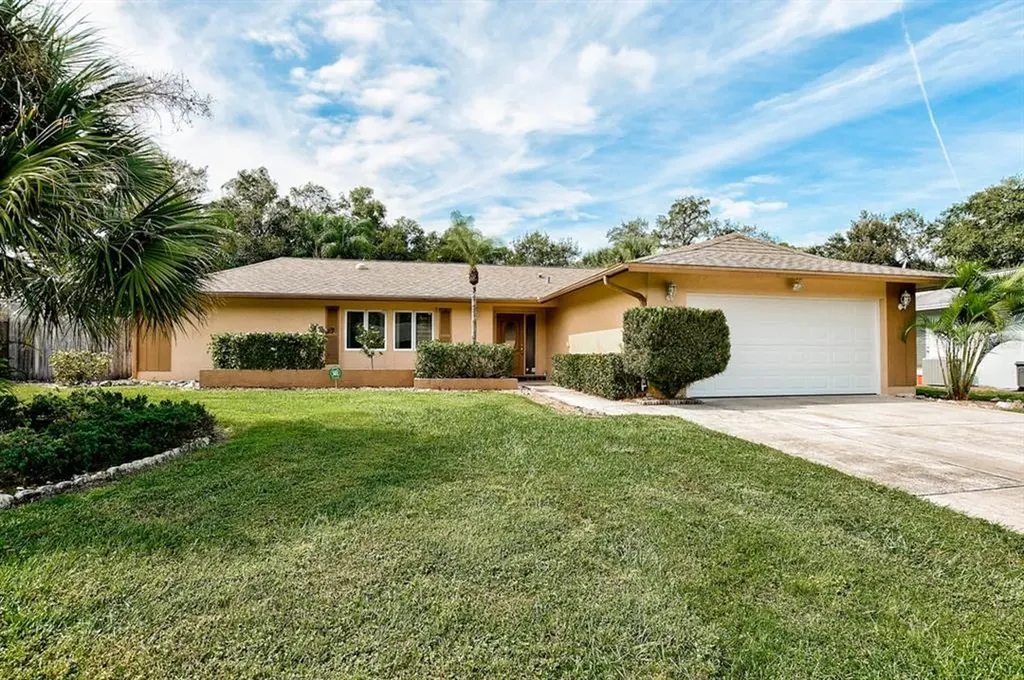3232 Riviera Drive Sarasota FL 34232