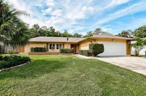3232 Riviera Drive Sarasota FL 34232