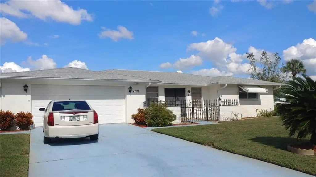 7707 Rosewood Drive Port Richey FL 34668