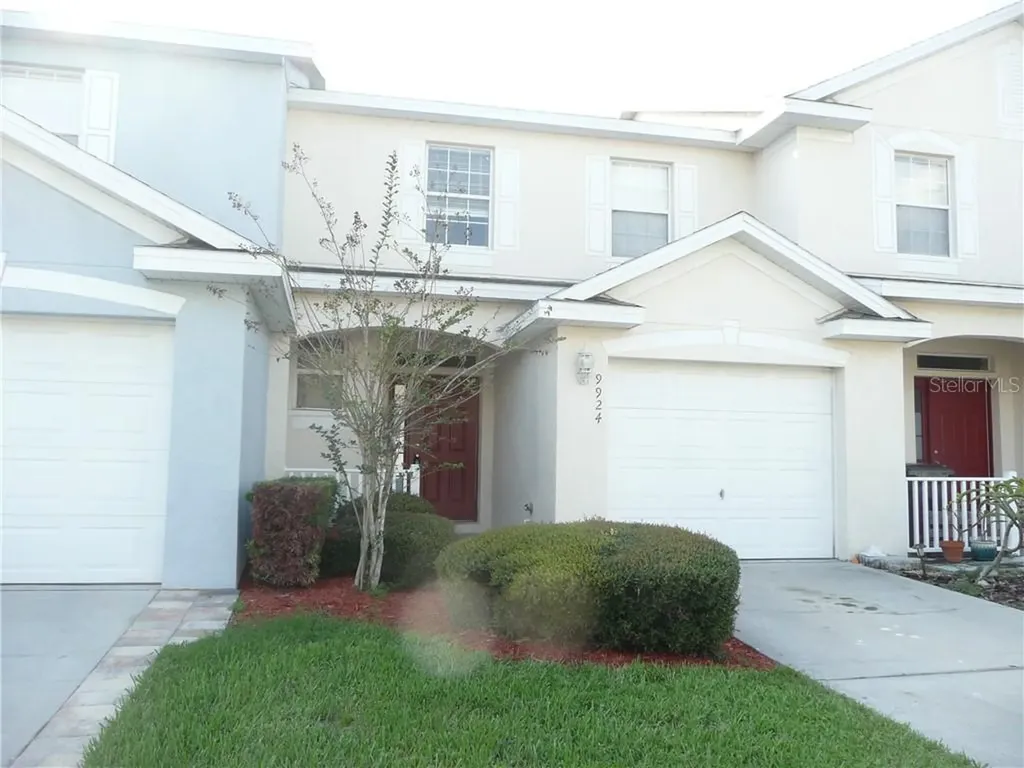 9924 Carlsdale Drive Riverview FL 33578