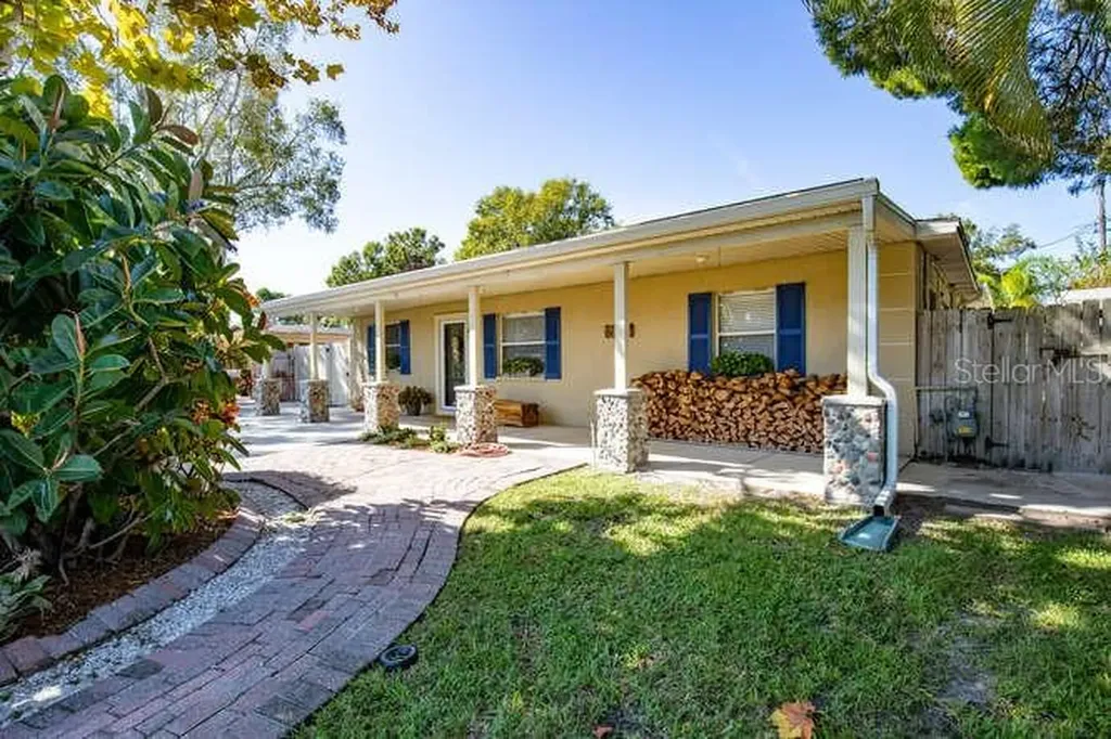 10820 Starkey Road Seminole FL 33777