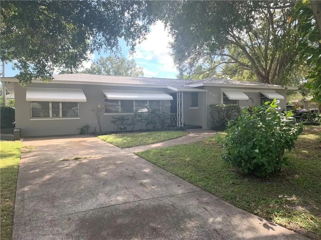 5390 15th Avenue N St Petersburg FL 33710