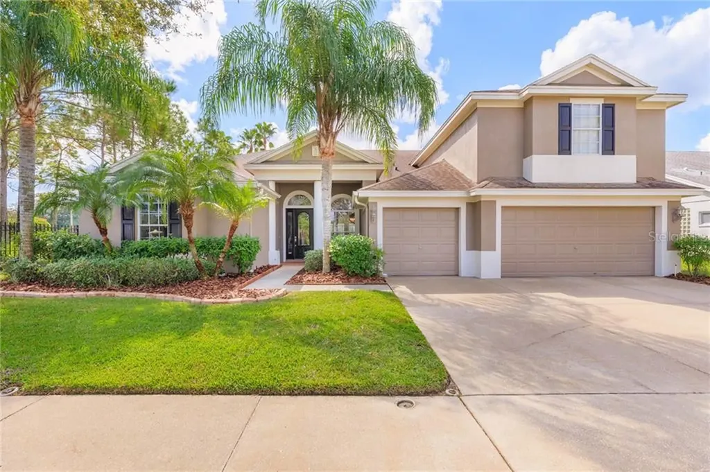 19104 Autumn Woods Avenue Tampa FL 33647