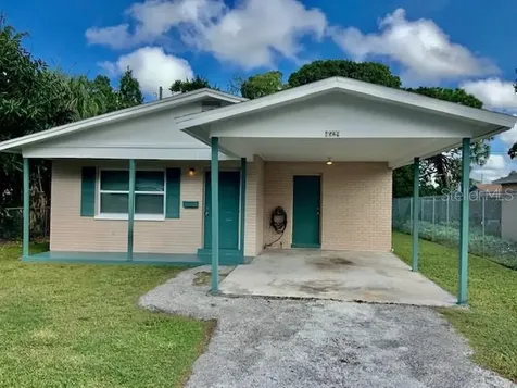 4529 10th Avenue S St Petersburg FL 33711