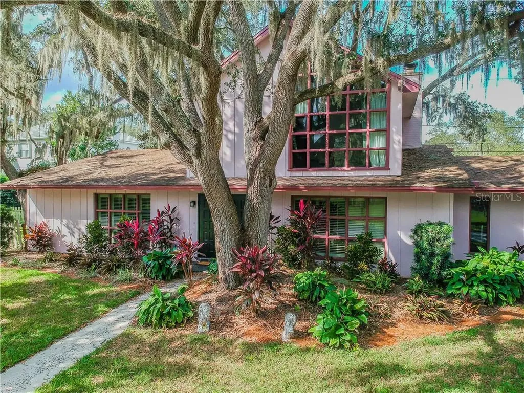 710 Downs Avenue Temple Terrace FL 33617
