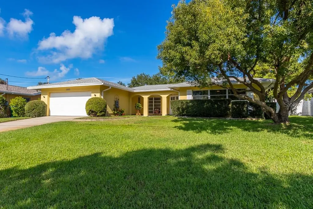 3857 Mckay Creek Drive Largo FL 33770