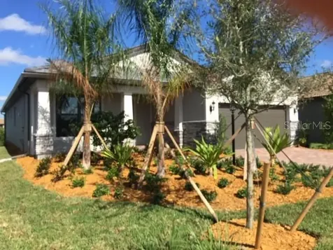 7524 Viola Loop Bradenton FL 34202