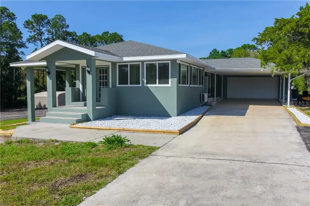 752 N State Road 415 Osteen FL 32764