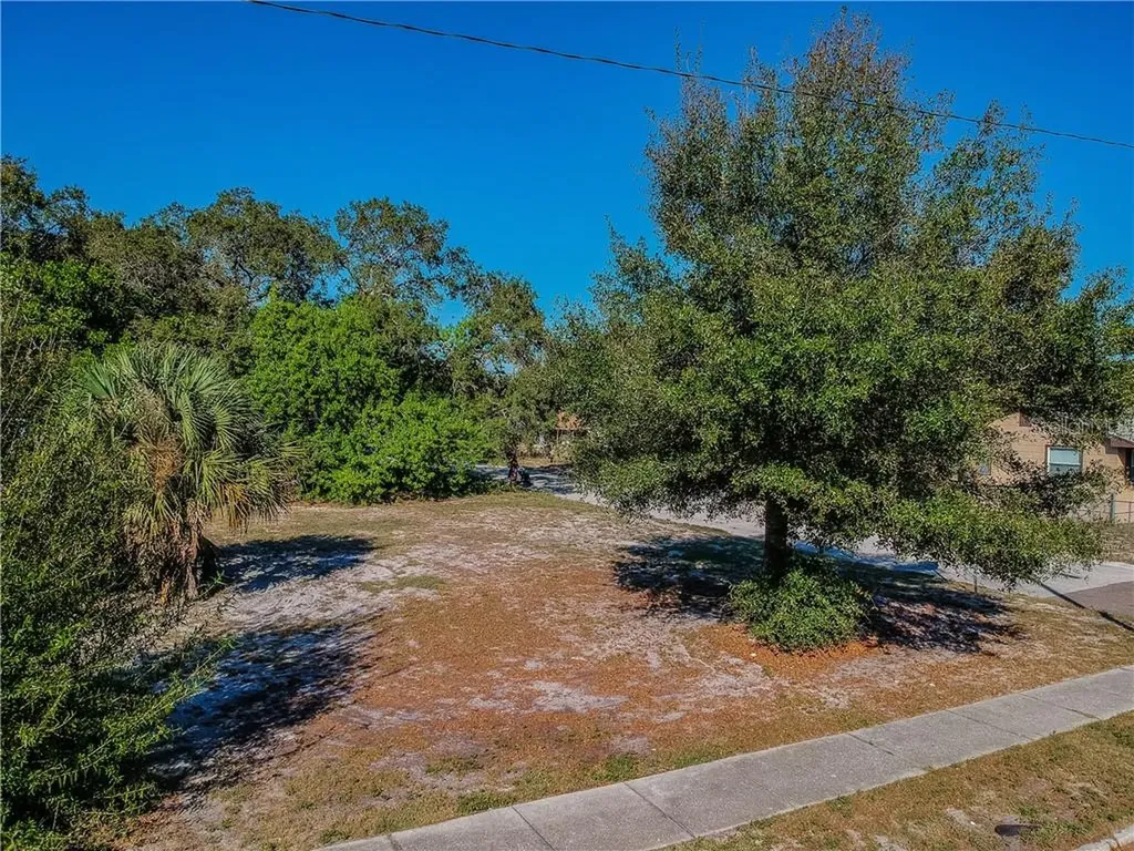 4665 14th Avenue S St Petersburg FL 33711