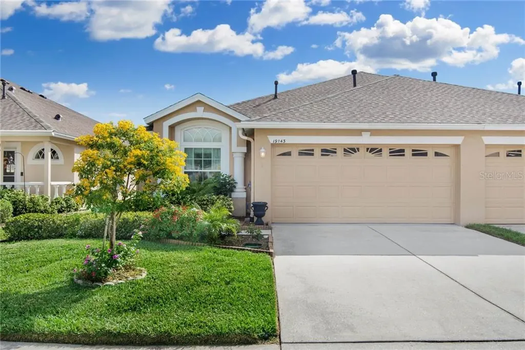 19143 Weymouth Drive Land O Lakes FL 34638