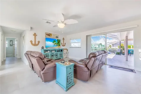1970 Georgia Avenue Englewood FL 34224