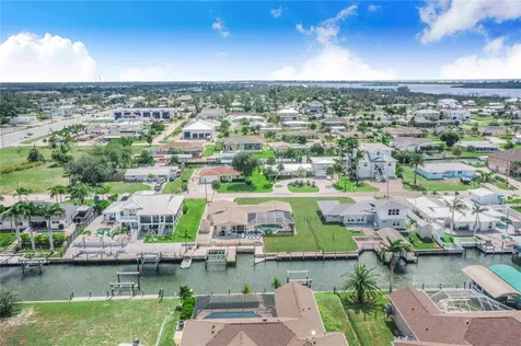 1970 Georgia Avenue Englewood FL 34224