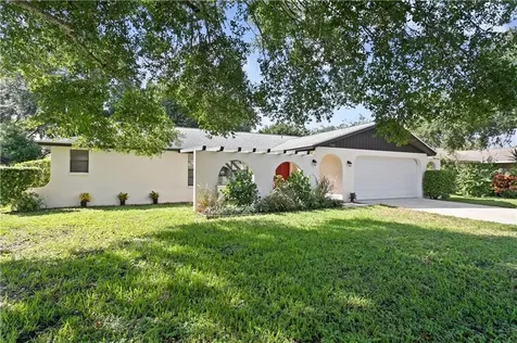 7742 17th Way N St Petersburg FL 33702