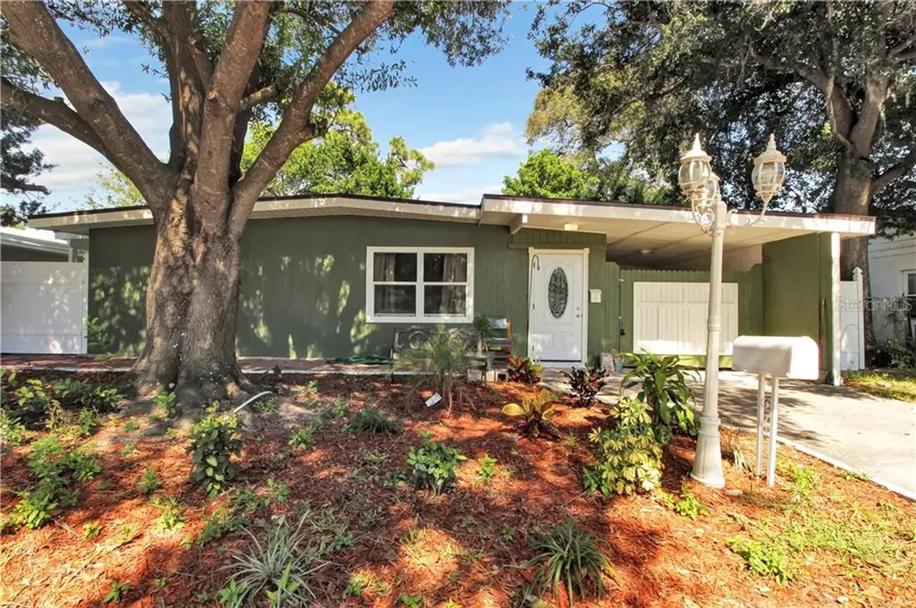 5651 9th Avenue N St Petersburg FL 33710
