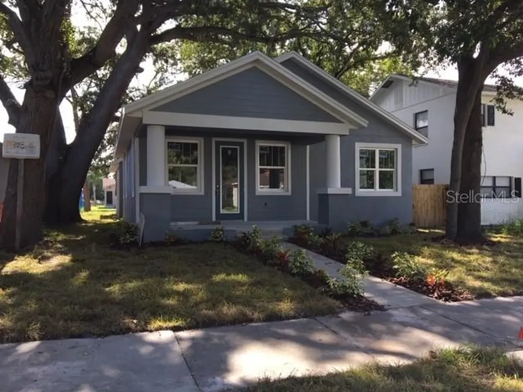 2842 3rd Avenue S St Petersburg FL 33712