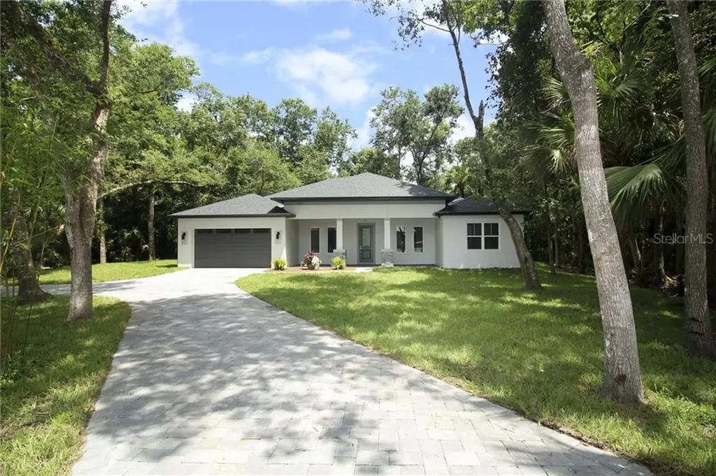 699 N Division Street Oviedo FL 32765