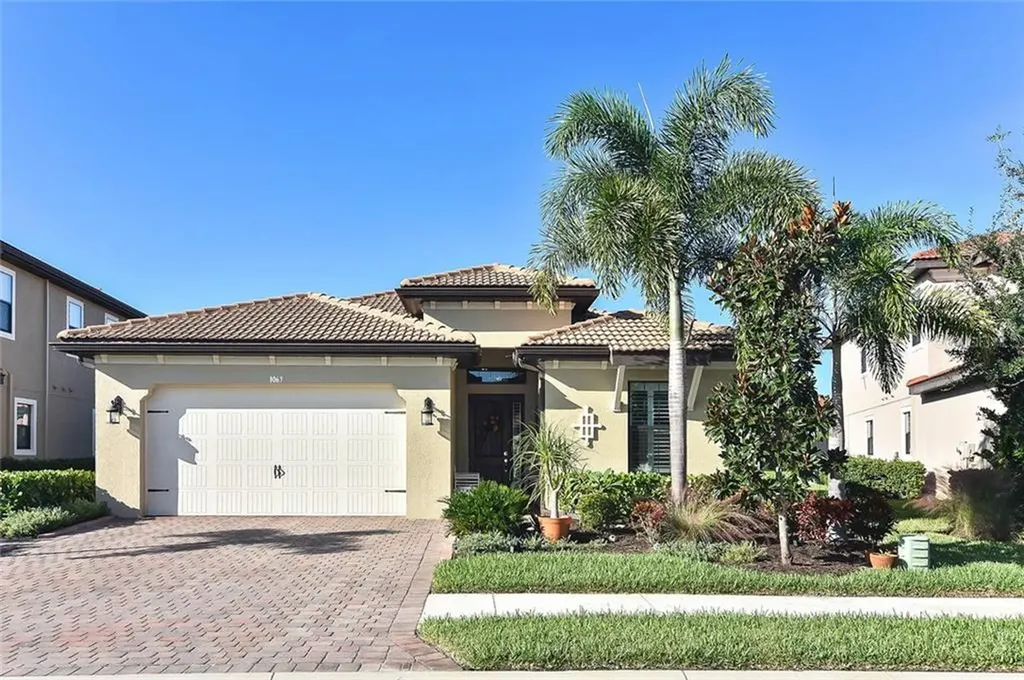 1063 Bradberry Drive Nokomis FL 34275