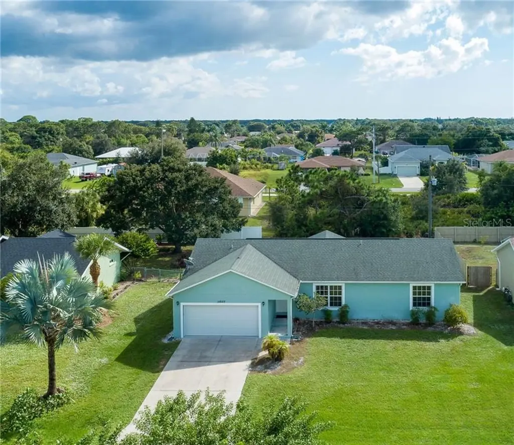 11037 Sandrift Avenue Englewood FL 34224