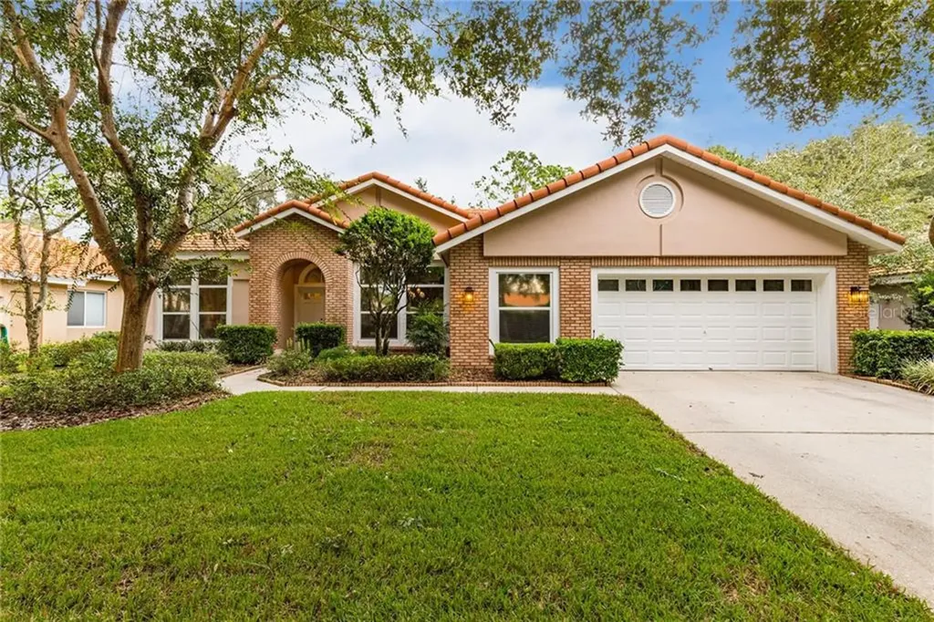 17841 Green Willow Drive Tampa FL 33647