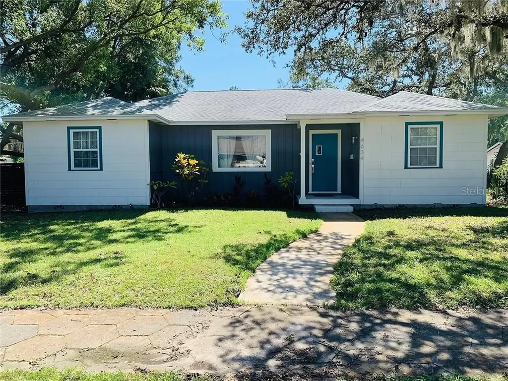 4634 3rd Avenue N St Petersburg FL 33713