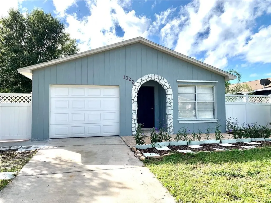 1322 Mill Creek Place Kissimmee FL 34744