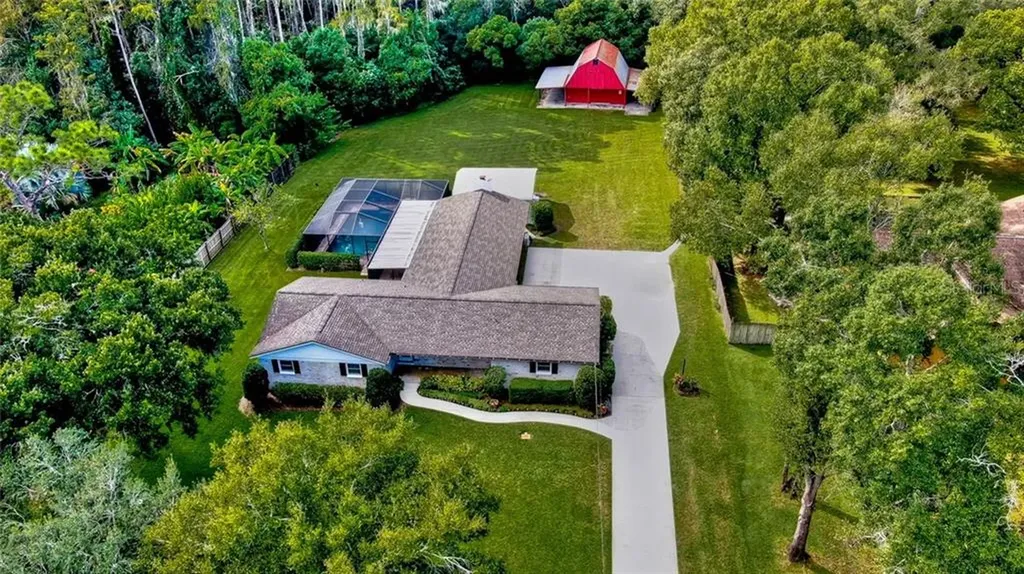 11204 Hidden Valley Drive Tampa FL 33618