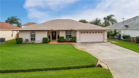 804 Jarnac Drive Kissimmee FL 34759