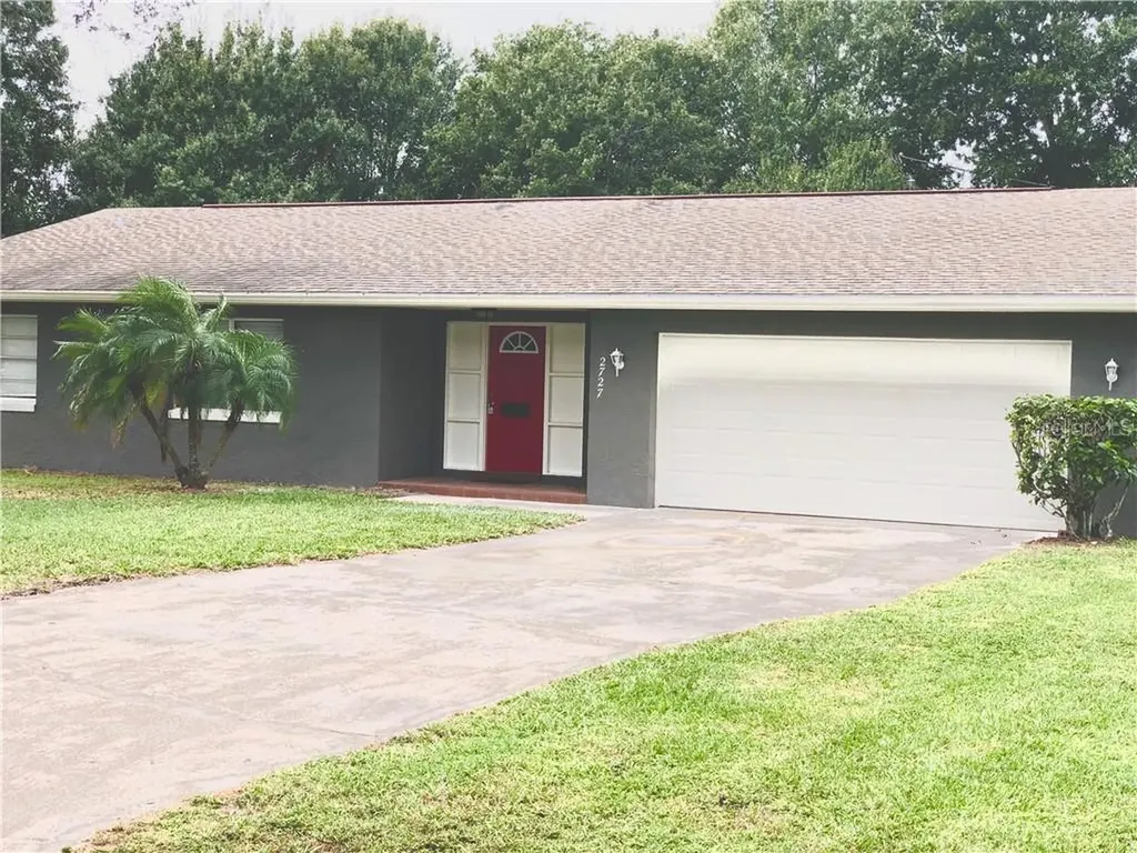 2727 W Doris Street Kissimmee FL 34741