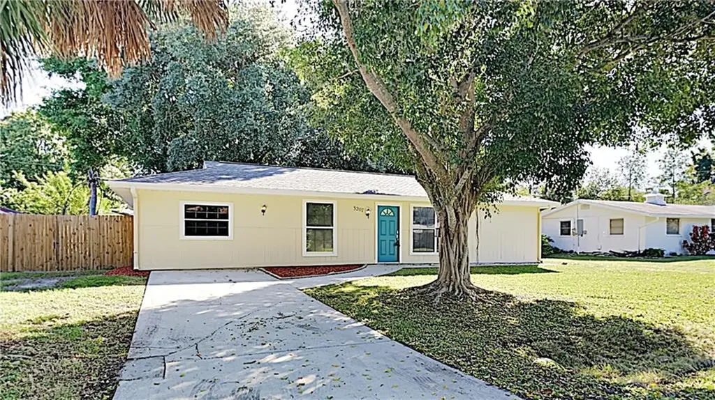 3207 Galiot Road Venice FL 34293