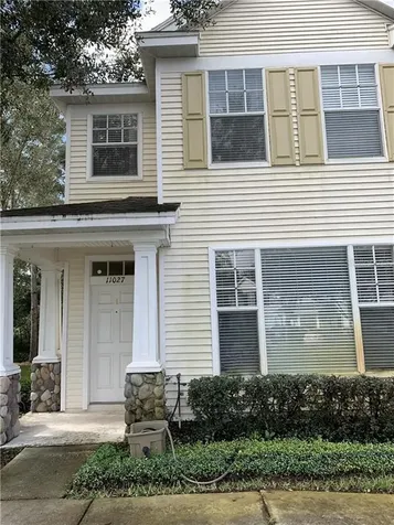11027 Black Swan Court Seffner FL 33584