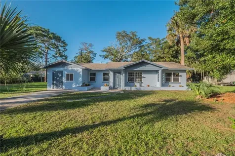 16133 Lenord Street Umatilla FL 32784