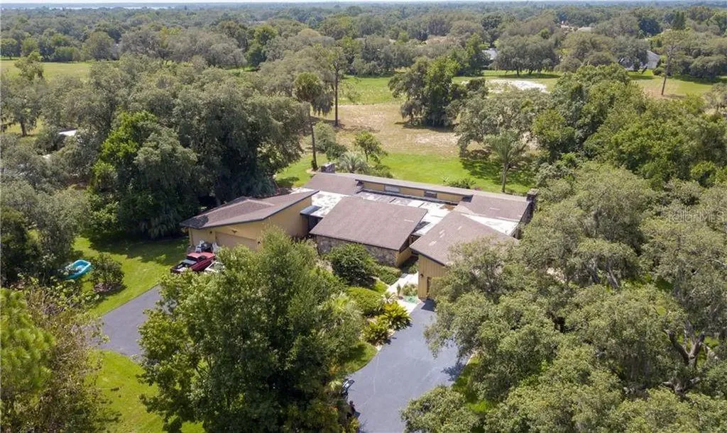 8 Robyn Lane Haines City FL 33844