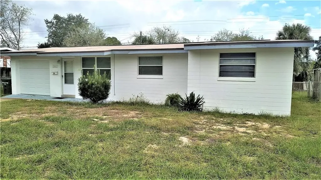 1261 Essex Road Daytona Beach FL 32117