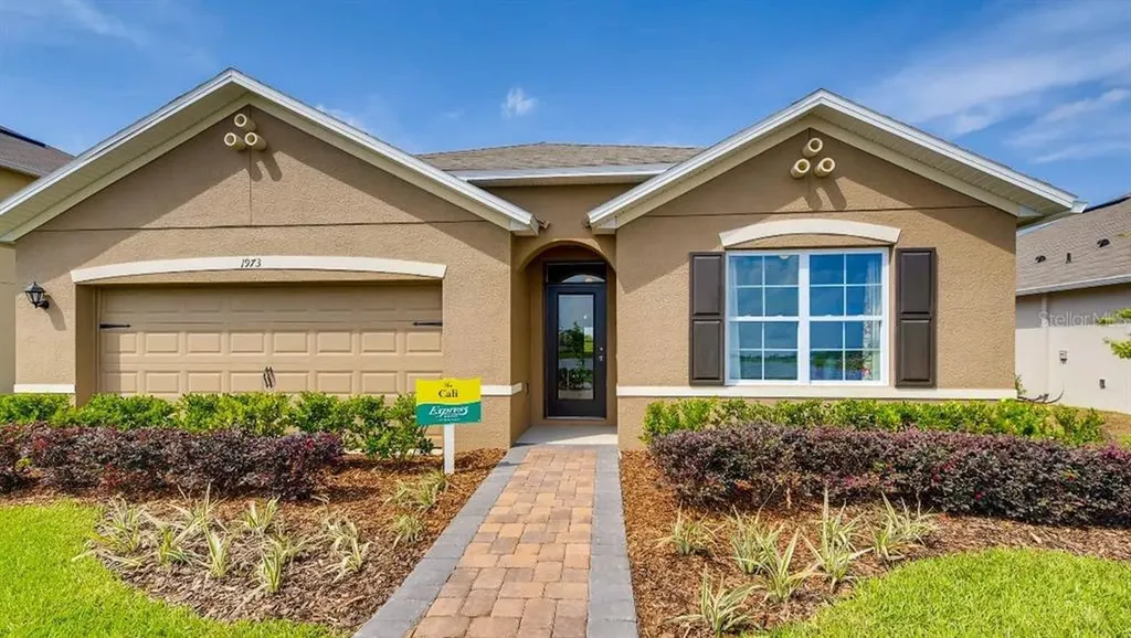 356 Holly Berry Drive Davenport FL 33897