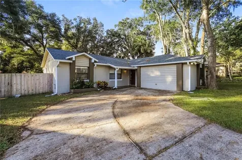 410 Tanglewilde Street Apopka FL 32712