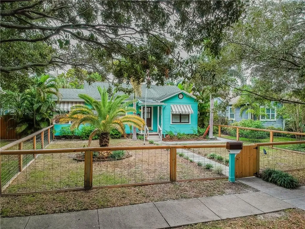 2431 7th Avenue N St Petersburg FL 33713