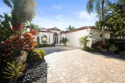 8033 Via Fiore Sarasota FL 34238