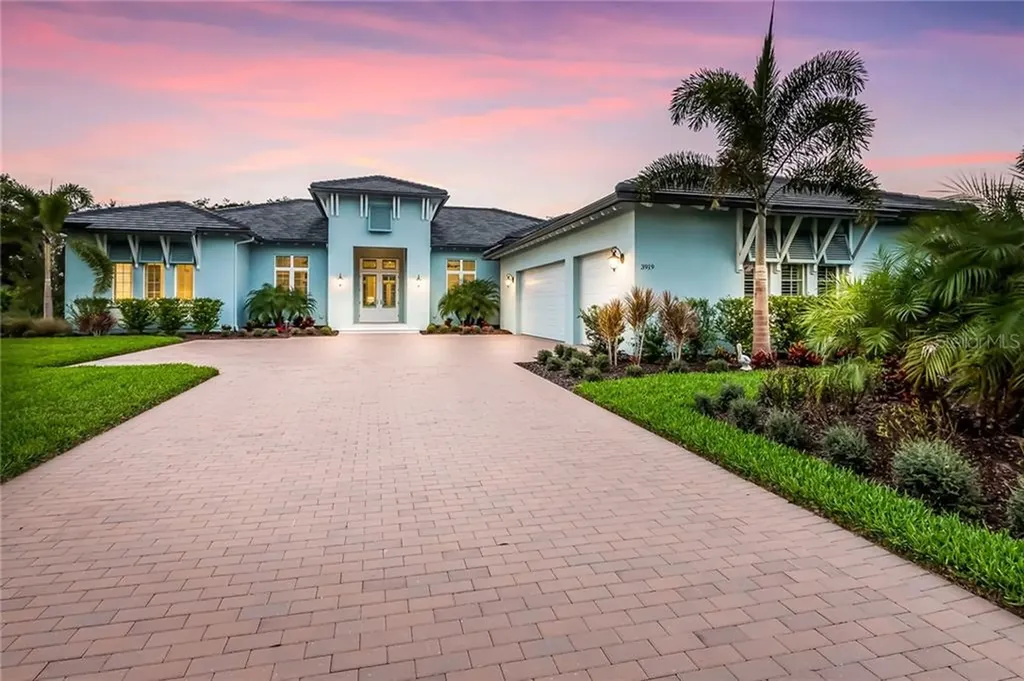 3919 Founders Club Drive Sarasota FL 34240