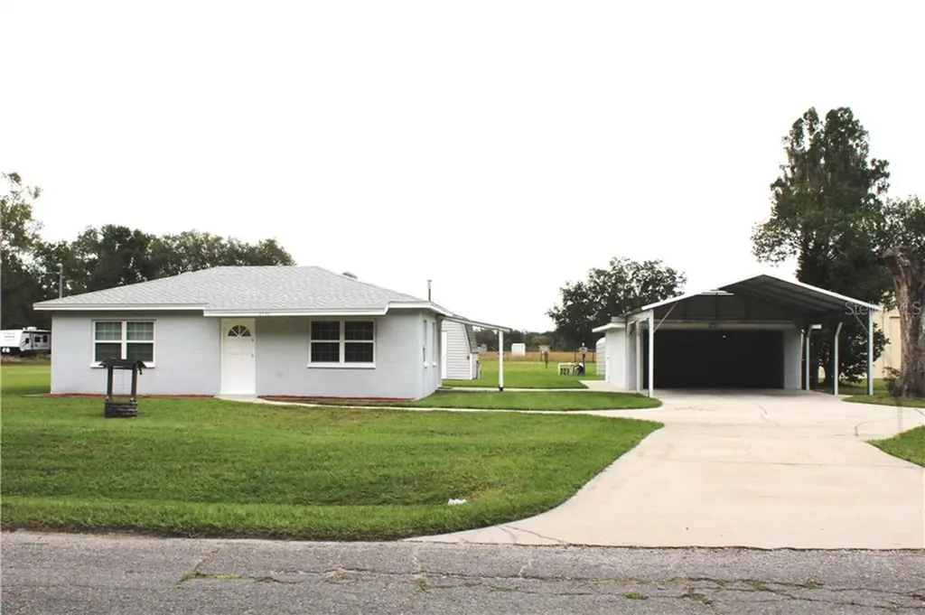 2730 Lewis Road Dover FL 33527