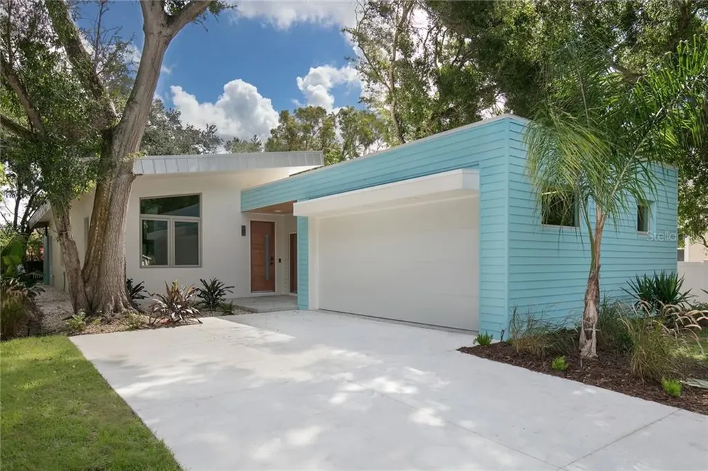 3814 Iroquois Avenue Sarasota FL 34234