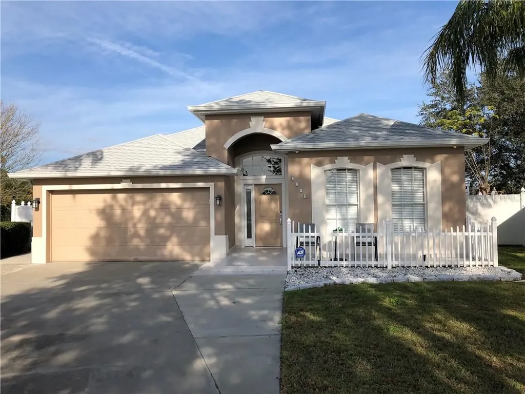 2719 Port Court Kissimmee FL 34743