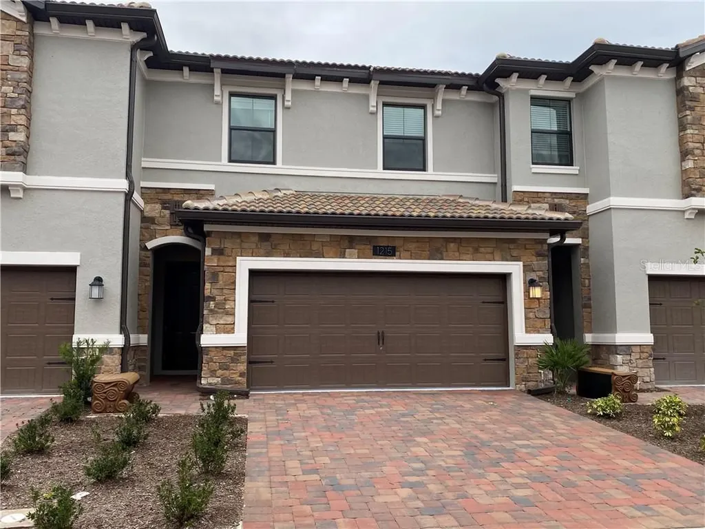 1215 Payne Stewart Drive Davenport FL 33896